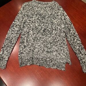 Brandy Melville Black and White Marled Sweater